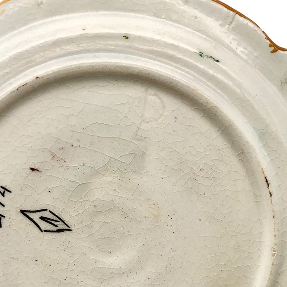 Antique Italian Majolica Wall Plates Renaissance Raffaellesco Dragons Italy 3pcs - Picture 9 of 14